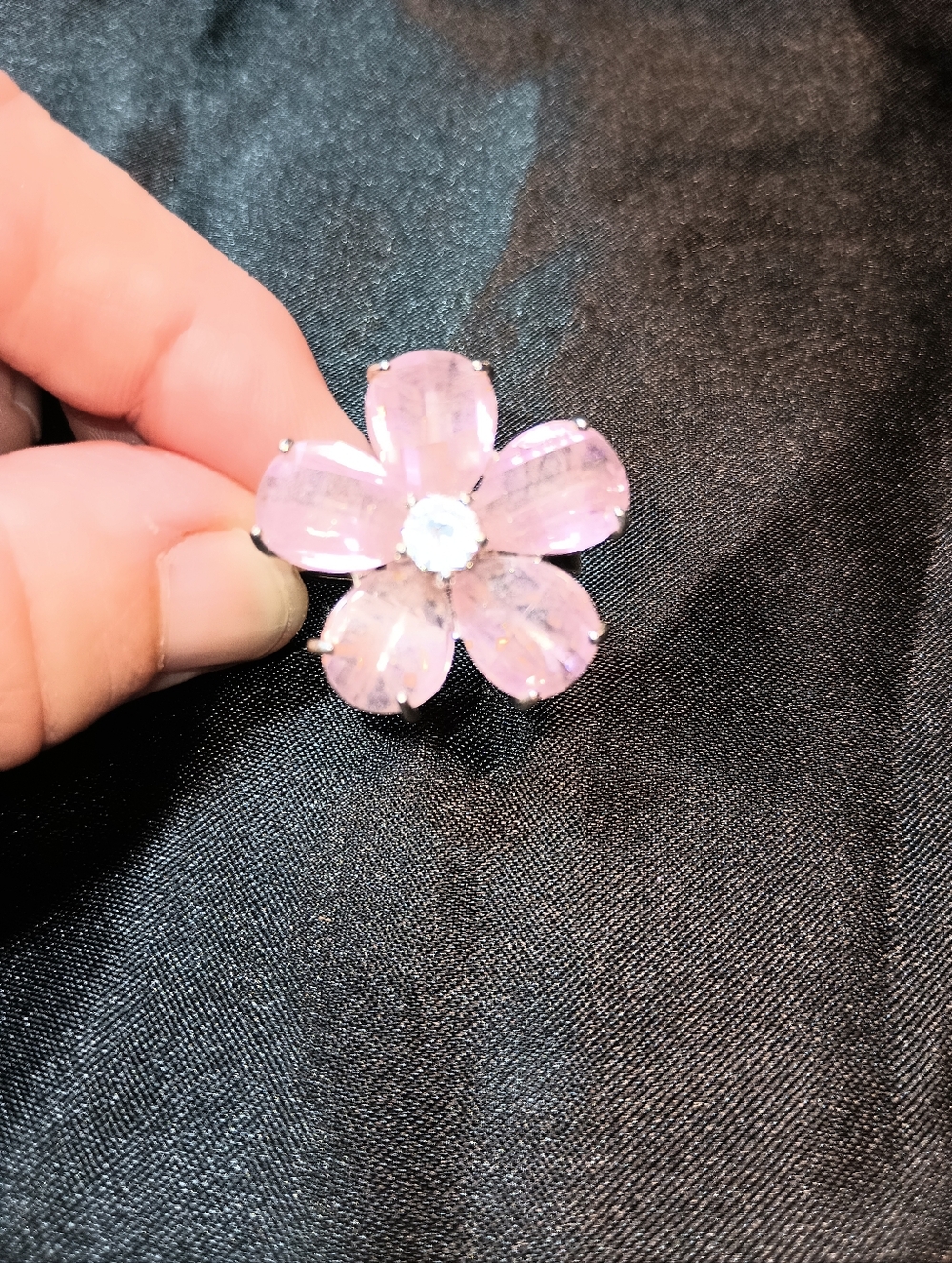 Vintage Large Flower Multi Size Ring. Pink.